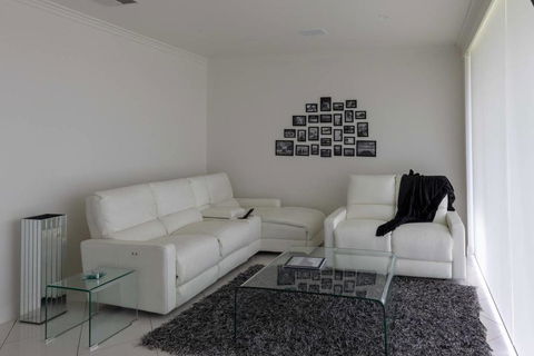 River Devine - Taree Accommodation 2