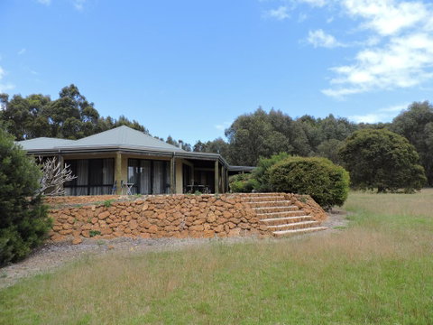 Rural Hideaway - Yallingup - Taree Accommodation 1
