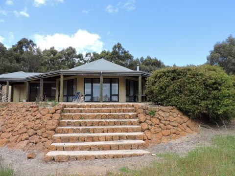 Rural Hideaway - Yallingup - Taree Accommodation 0