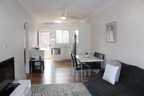Sand And Sea 5 - Taree Accommodation 1