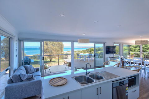 Sandbar Beach House - Taree Accommodation 1