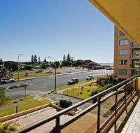 Sandbar Unit 203 1-3 Head Street - Taree Accommodation