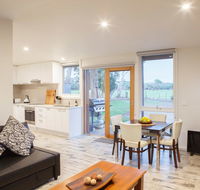 Sandy point hideaway - Taree Accommodation