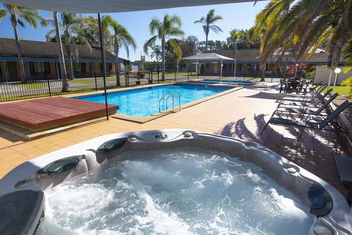 Seashells Beachfront Resort with Taree Accommodation