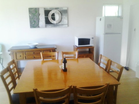 Seaside Villas - Taree Accommodation 3