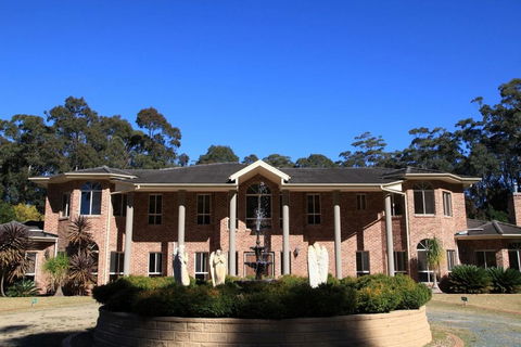 Shalimar - Taree Accommodation 0