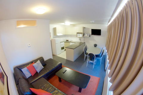 Snow Ski Apartments 27 - Taree Accommodation 1