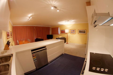 Snow Ski Apartments 36 - Taree Accommodation 1