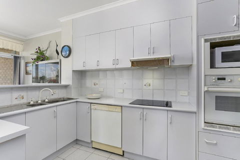 Solitaire 1 - Sawtell, NSW - Taree Accommodation 2