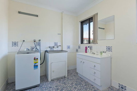 South Perth Cozy Home - Taree Accommodation 2