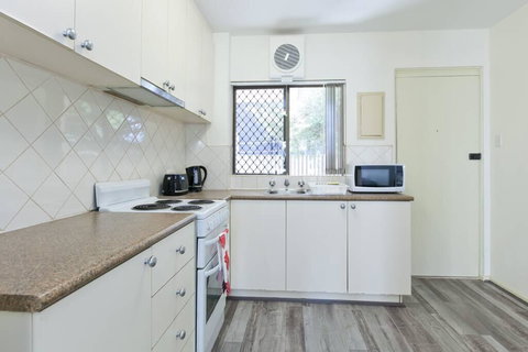 South Perth Perfect Location Free WIFI & Parking - Taree Accommodation 2