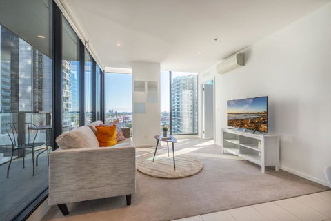 Southbank 2 Bed Apartment With View Next To Crown - Taree Accommodation 2
