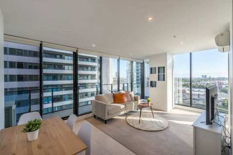 Southbank 2 Bed Apartment With View Next To Crown - Taree Accommodation 0