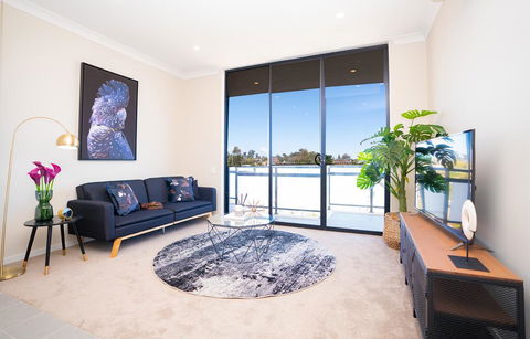 SP246-Brandnew Modern Apt In Penrith With Parking - Taree Accommodation 0