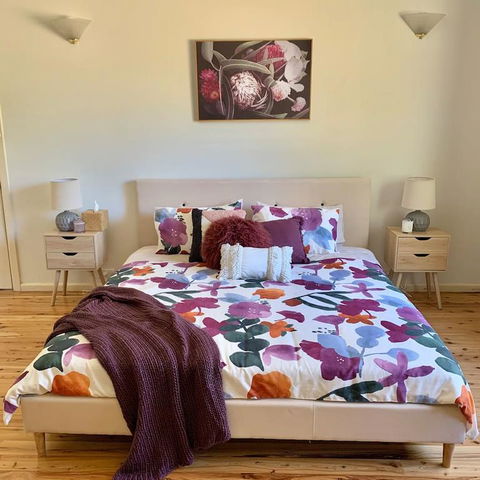 Spacious, Clean , Relaxing Country Escape Perfect For Large Groups And Families - Taree Accommodation 3