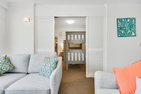 Spinnaker Apartments - Taree Accommodation 2