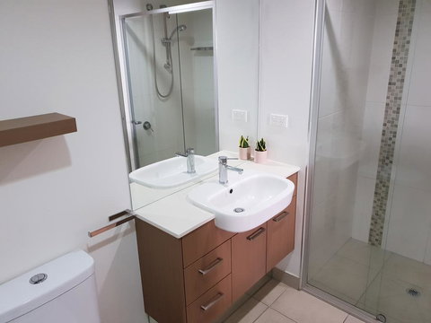 Station 16 Apartment In Arts & Culture Precinct - Taree Accommodation 3