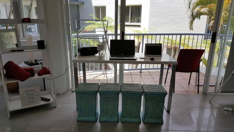 Studio Apartment Mooloolaba Beach Holiday Management - Taree Accommodation 3