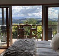 Studio with stunning mountain views - Taree Accommodation