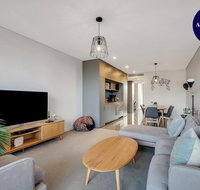 STYLISH CAMPERDOWN APARTMENT and PARKING INC - Taree Accommodation