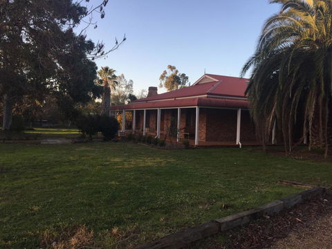 Sudbury - Taree Accommodation 2