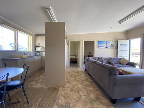 Surf Beach Sanctuary - Taree Accommodation 3
