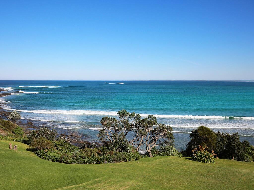 Gerroa NSW Taree Accommodation
