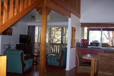Tall Timbers At Youngs - Taree Accommodation 2