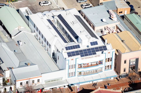 Tattersalls Hotel - Taree Accommodation 2