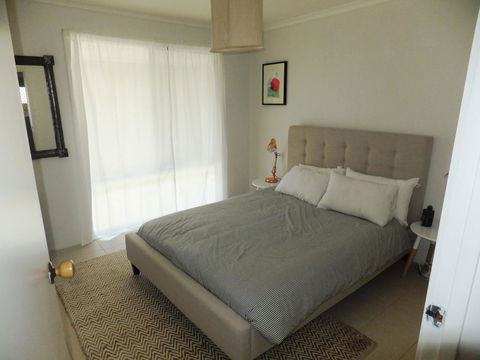 TERRIFIC ON TAMARA CRESCENT - Taree Accommodation 1