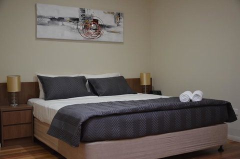 The Australian Hotel Motel - Taree Accommodation 2