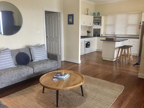 The Beach House & Villas - Taree Accommodation 3