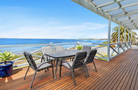 The Beach House - Point Turton - Taree Accommodation 1