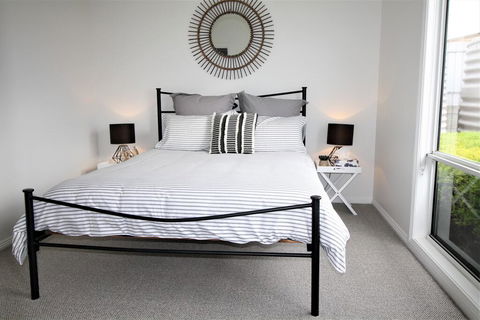 The Beach House - Point Turton - Taree Accommodation 3