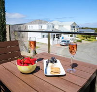The Beach House At Bayside - Taree Accommodation