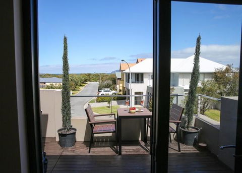 The Beach House At Bayside - Taree Accommodation 1