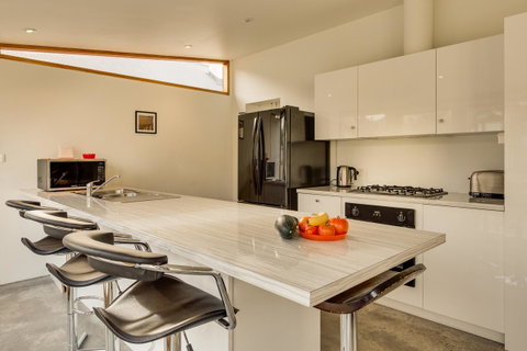 Brampton Cottage - Taree Accommodation 1