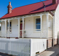 Brampton Cottage - Taree Accommodation