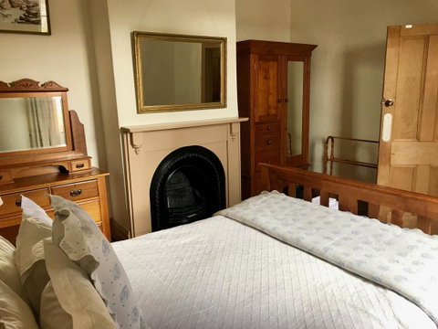Eliza Cottage - Taree Accommodation 15