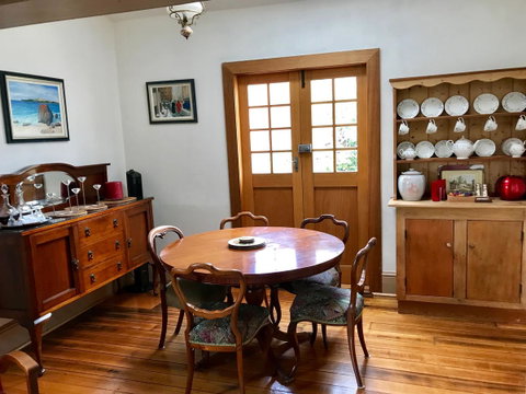 Eliza Cottage - Taree Accommodation 5