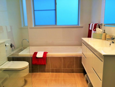 City Lights - Taree Accommodation 5
