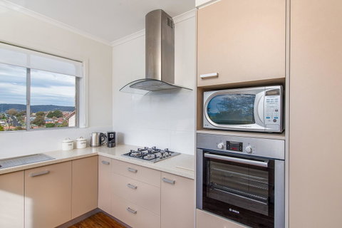 City Lights - Taree Accommodation 9