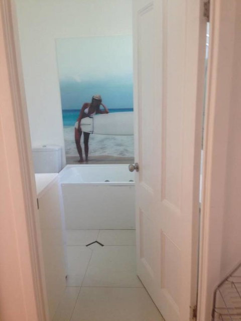 Hobart Colonial Apartment - Taree Accommodation 14