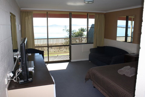 Swansea Motor Inn Tasmania - Taree Accommodation 22