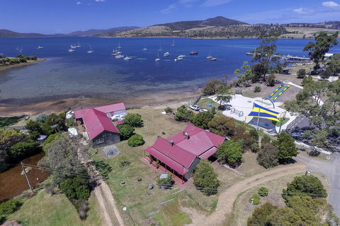 Casilda House - Taree Accommodation 5