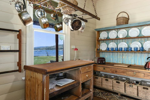 Casilda House - Taree Accommodation 8