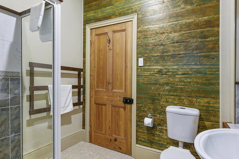 Casilda House - Taree Accommodation 4