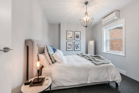 City Retreat Hobart - Taree Accommodation 1