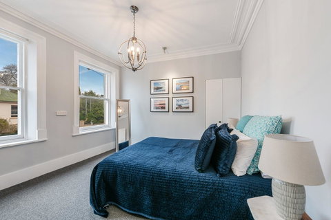 City Retreat Hobart - Taree Accommodation 2