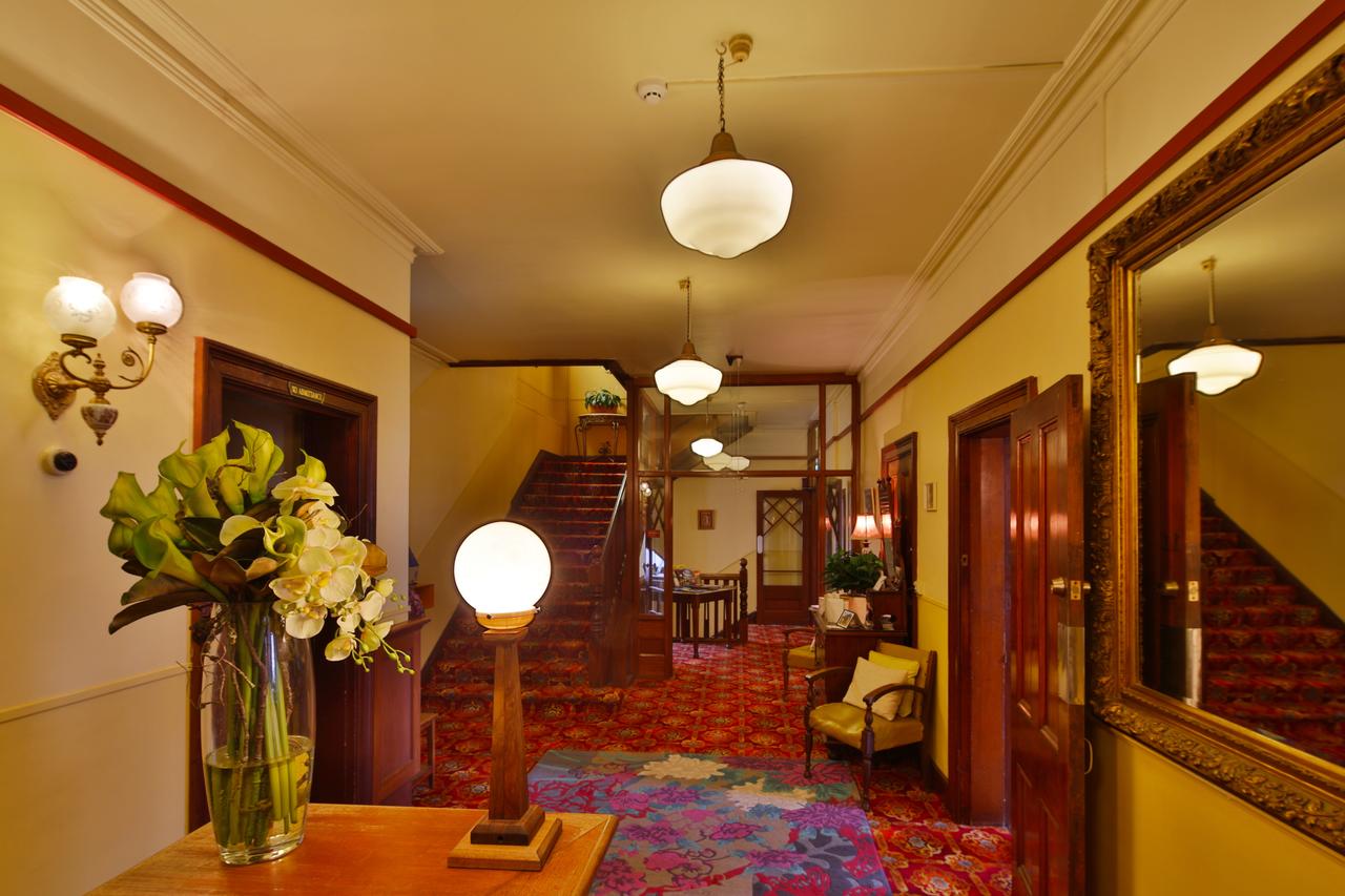 Unknown ACT Taree Accommodation